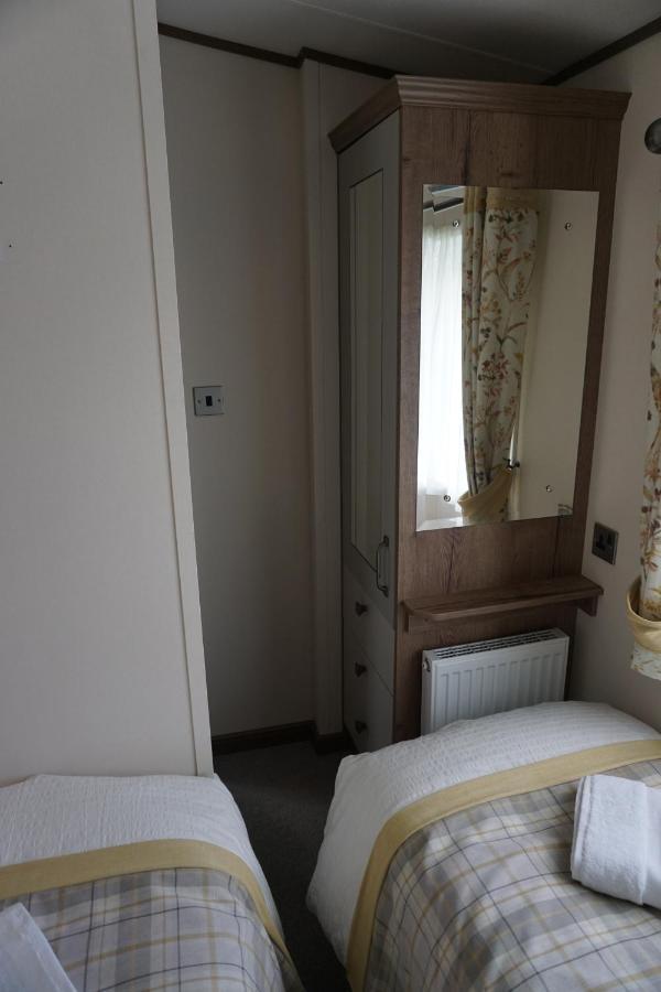 Dotty'S Retreat Villa Milford on Sea Kültér fotó