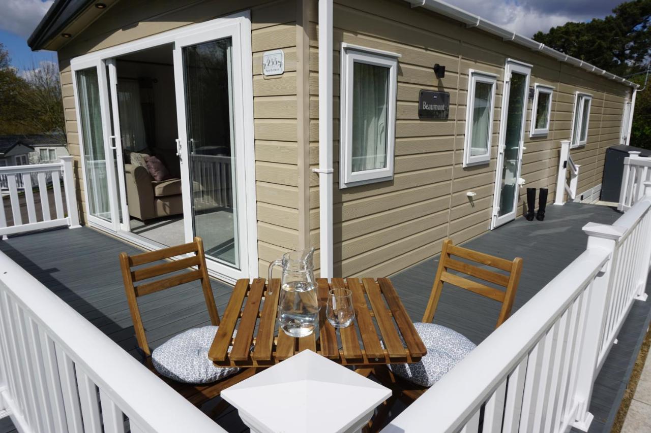 Dotty'S Retreat Villa Milford on Sea Kültér fotó